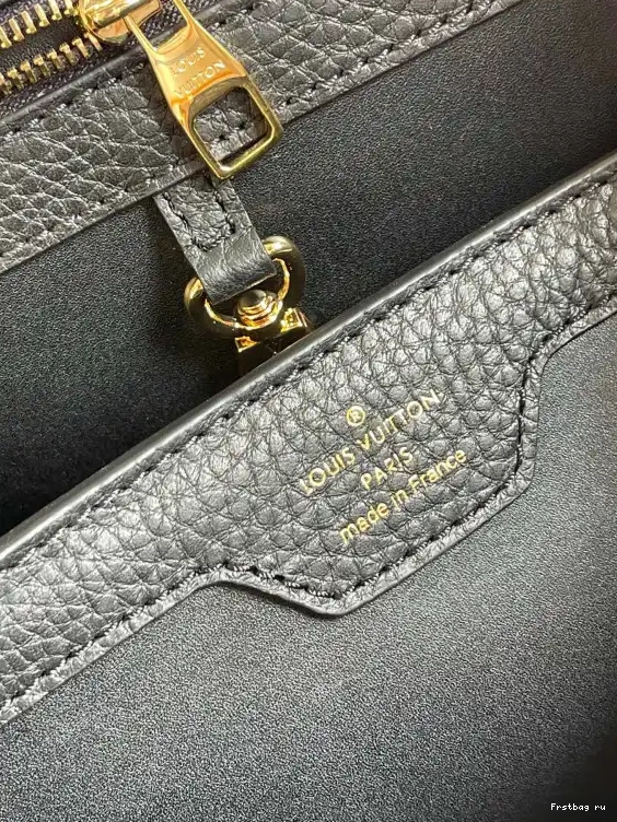 First bag ru PM VUITTON CAPUCINES LOUIS 0702